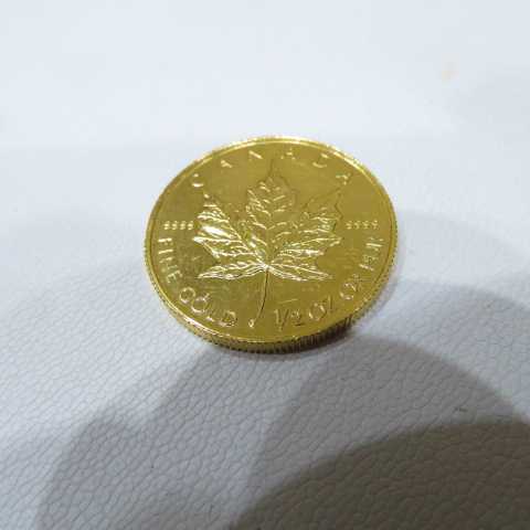 K24 カナダメープルリーフ金貨 1/2オンスお買取りさせて頂きました